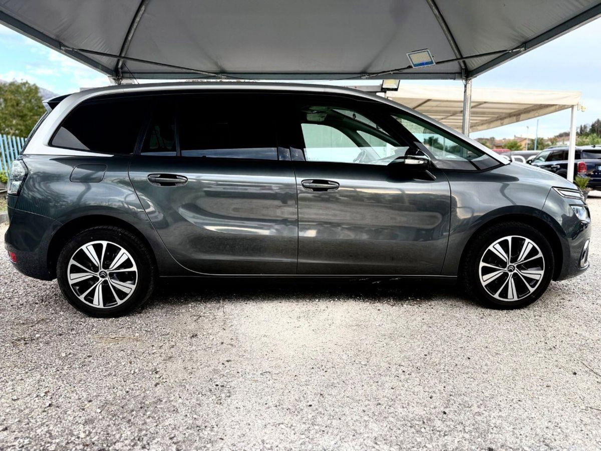 Citroen Grand C4 Picasso BlueHDi 120 S&S EAT6 Shine (5)