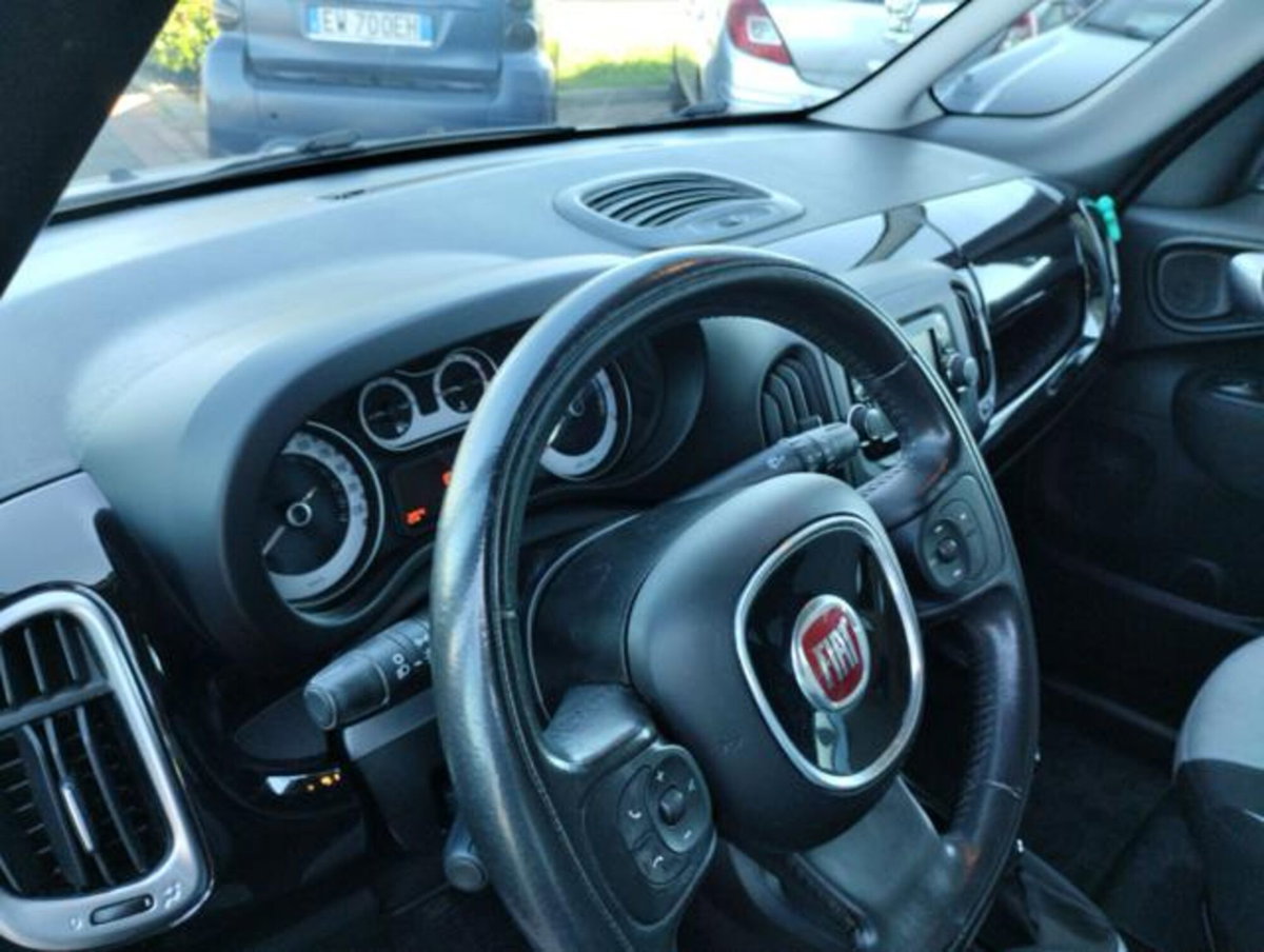 Fiat 500L 1.6 Multijet 120 CV Lounge (11)