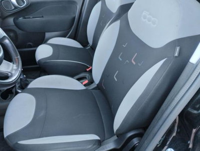 Fiat 500L 1.6 Multijet 120 CV Lounge (9)