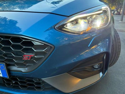 Ford Focus 2.3 EcoBoost 280 CV 5p. ST (19)