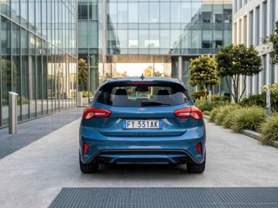 Ford Focus 2.3 EcoBoost 280 CV 5p. ST (4)