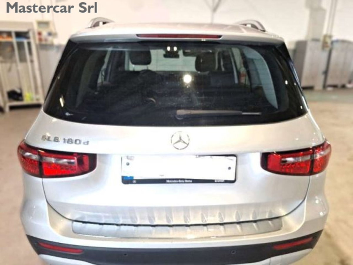 Mercedes-Benz GLB 180 d Business Extra auto 7p.ti (10)