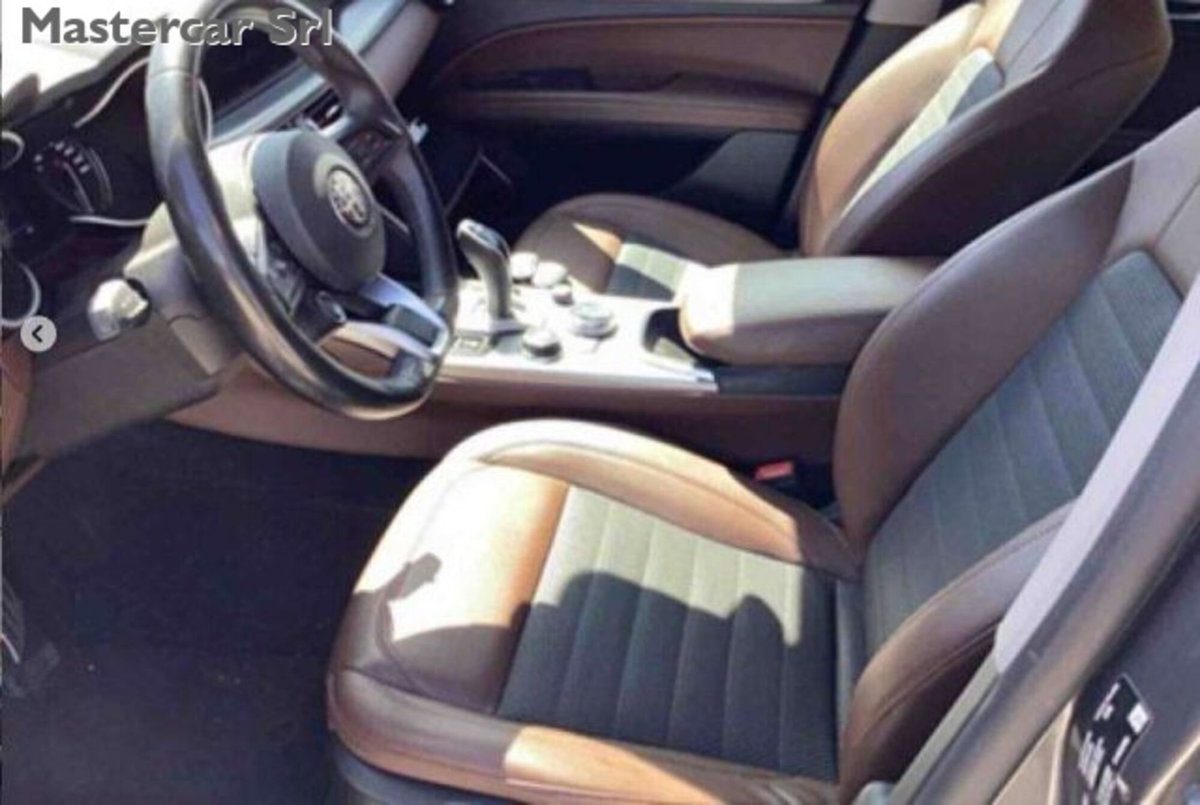 Alfa Romeo Stelvio Stelvio 2.2 Turbodiesel 190 CV AT8 Q4 Sprint (3)
