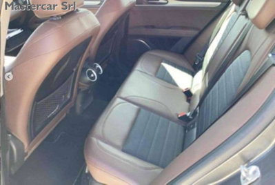 Alfa Romeo Stelvio Stelvio 2.2 Turbodiesel 190 CV AT8 Q4 Sprint (5)