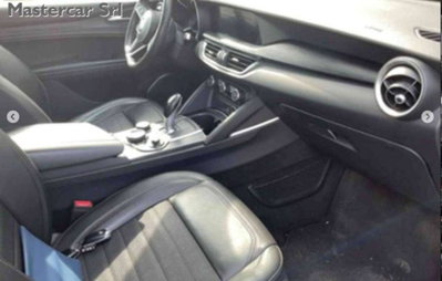 Alfa Romeo Stelvio Stelvio 2.2 Turbodiesel 210 CV AT8 Q4 Super (3)