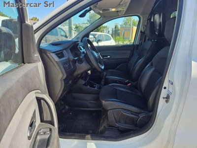 Renault Express van 1.5 Blue dci 95cv (12)