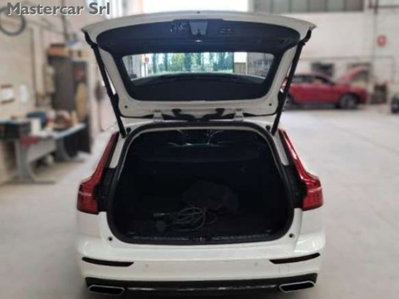Volvo V60 T6 Recharge AWD Plug-in Hybrid Inscription (12)