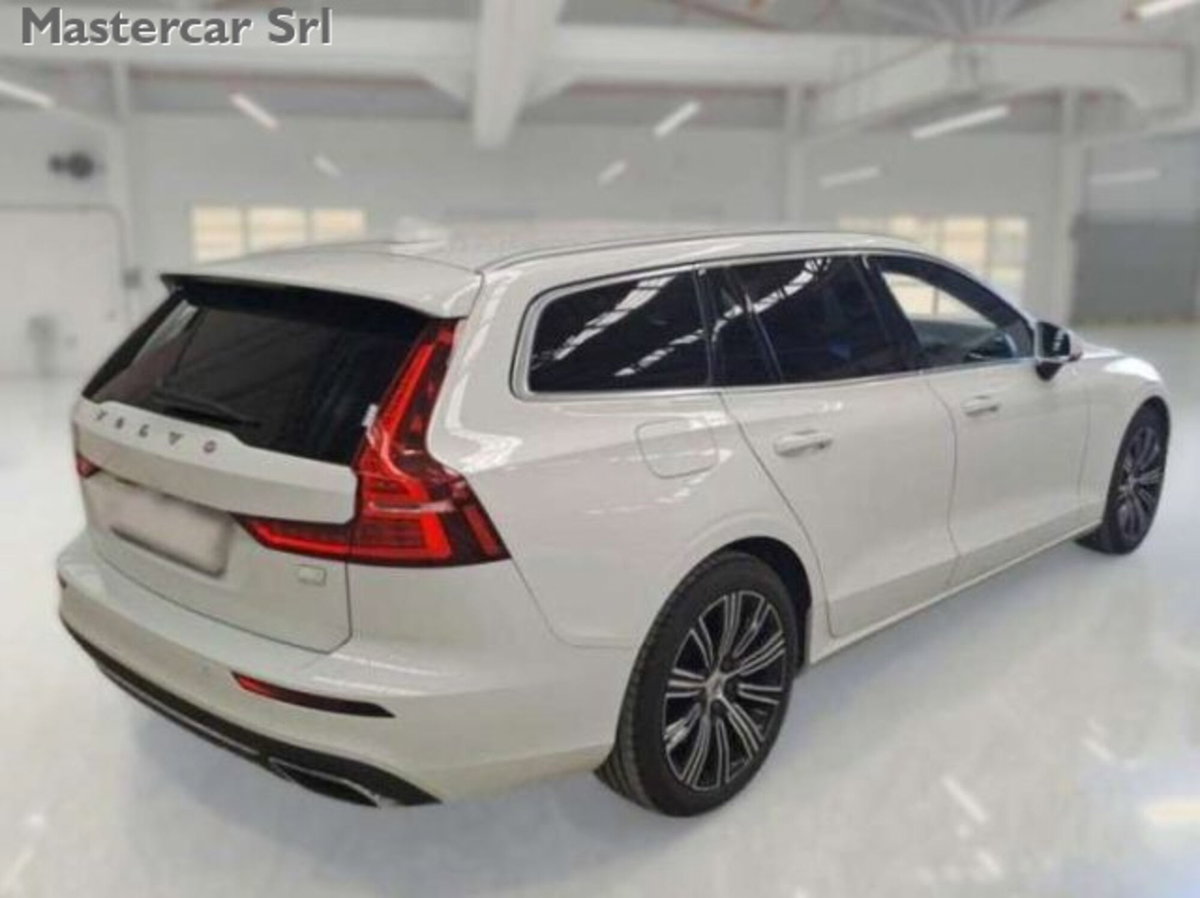 Volvo V60 T6 Recharge AWD Plug-in Hybrid Inscription (13)