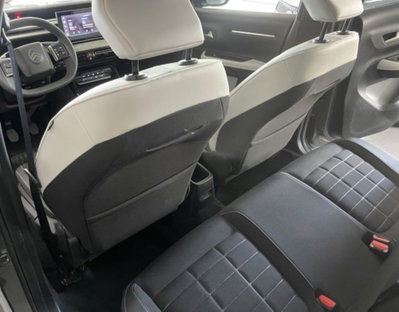 Citroen C3 1.2 puretech turbo Max 100cv s&s (15)
