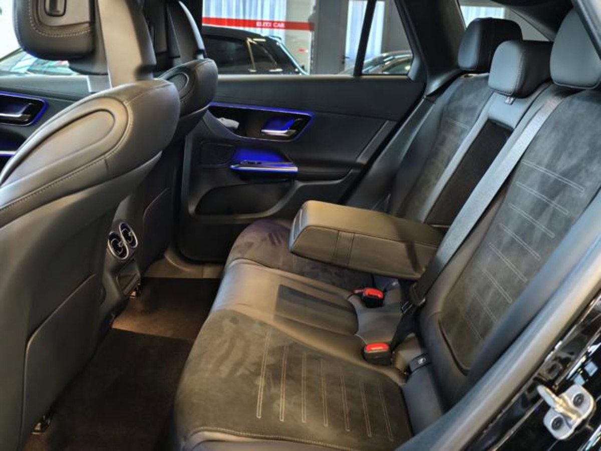 Mercedes-Benz GLC 220 d 4Matic Mild Hybrid AMG Premium Plus (15)