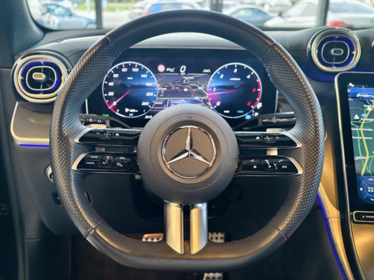 Mercedes-Benz GLC 220 d 4Matic Mild Hybrid AMG Premium Plus (9)