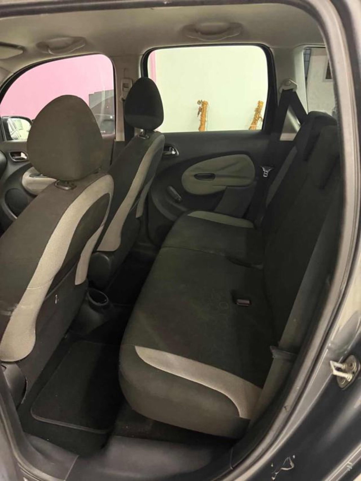 Citroen C3 Picasso 1.6 e-HDi 90 airdream CMP6 Seduction (10)