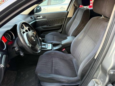 Alfa Romeo 159 SportWagon 1.9 JTDm 150CV Sportwagon Distinctive Q-Tronic (15)