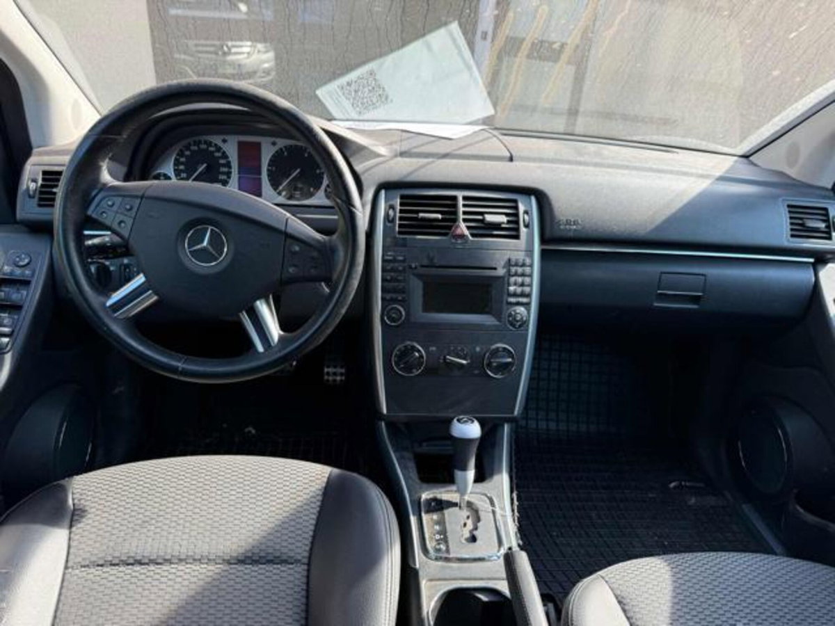 Mercedes-Benz Classe B 180 CDI (10)