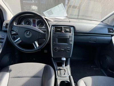 Mercedes-Benz Classe B 180 CDI (10)