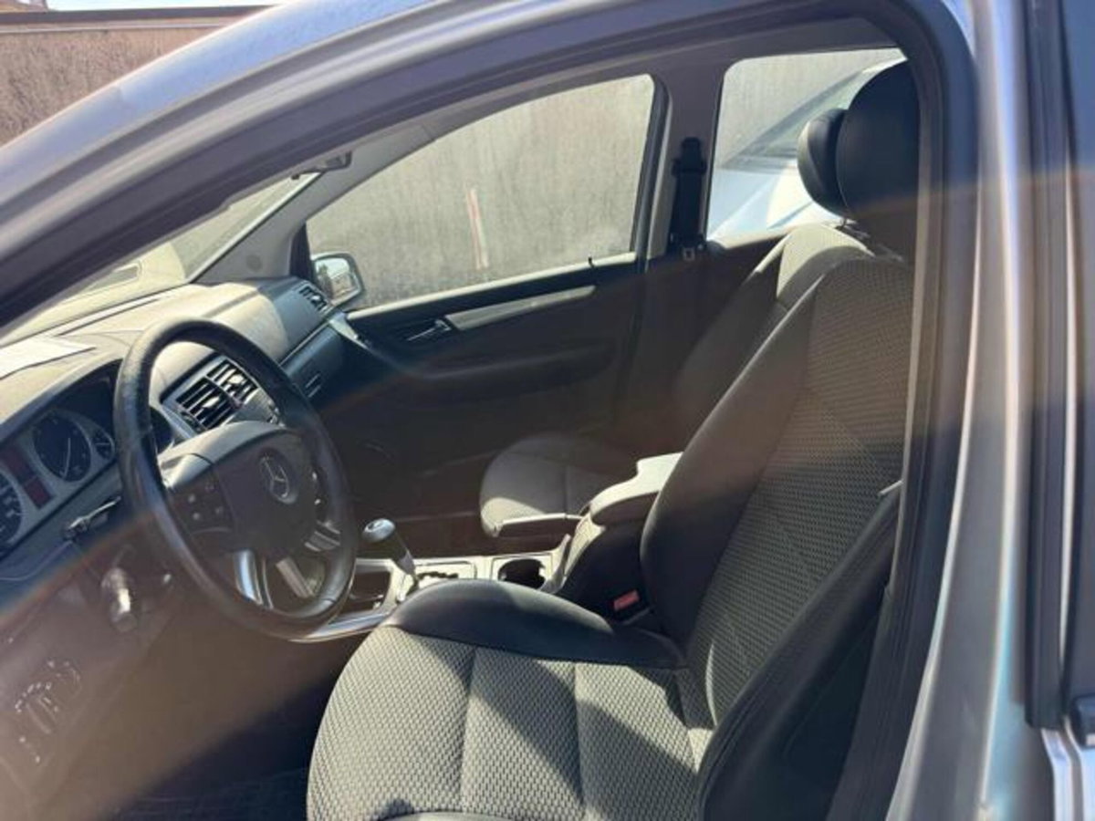Mercedes-Benz Classe B 180 CDI (15)