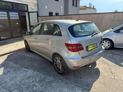 Mercedes-Benz Classe B 180 CDI (5)