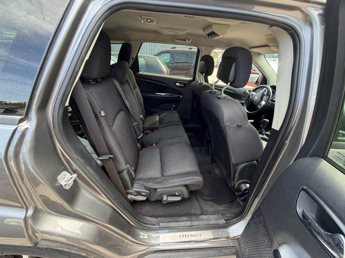 Fiat Freemont 2.0 Multijet 140 CV (8)