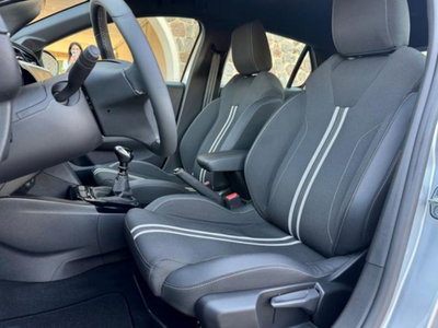 Opel Corsa 1.2 100 CV GS Line (10)