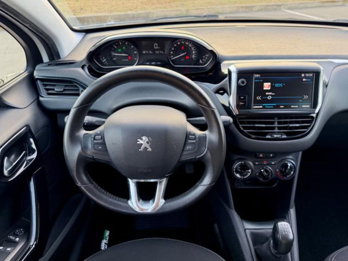 Peugeot 208 82 5 porte Allure (13)
