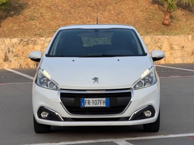 Peugeot 208 82 5 porte Allure (2)