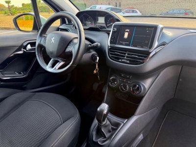 Peugeot 208 82 5 porte Allure (20)