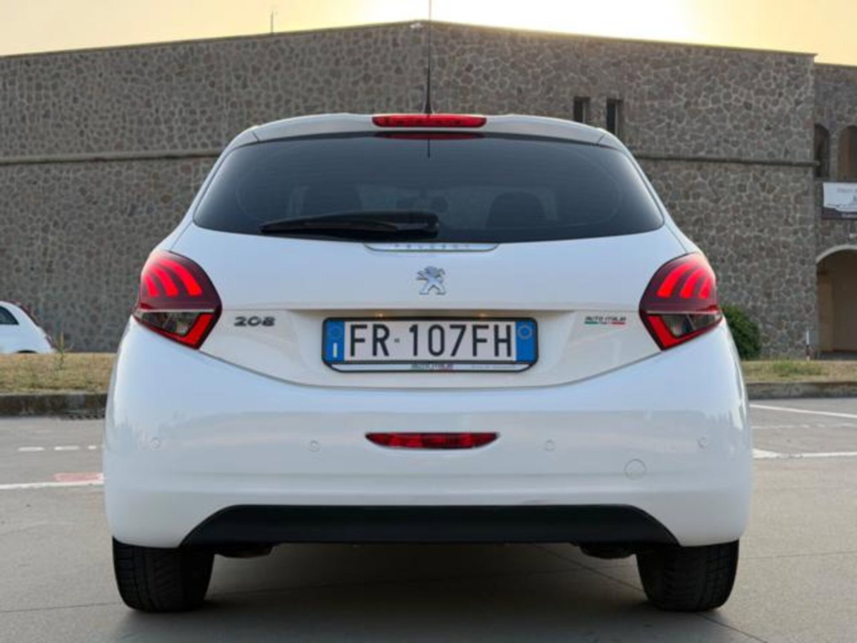 Peugeot 208 82 5 porte Allure (7)