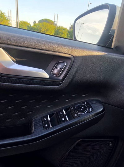 Ford Kuga 1.5 EcoBlue 120 CV aut. 2WD ST-Line X (15)