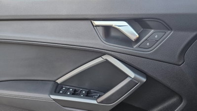 Audi Q3 Sportback 35 TDI quattro S tronic S line edition (13)