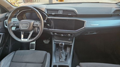 Audi Q3 Sportback 35 TDI quattro S tronic S line edition (15)