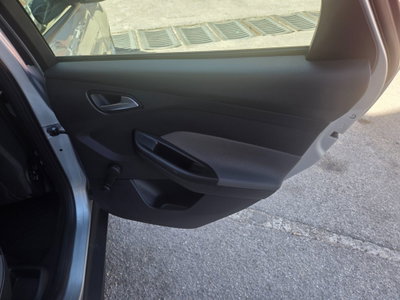 Ford Focus 1.6 TDCi 115 CV Titanium (15)