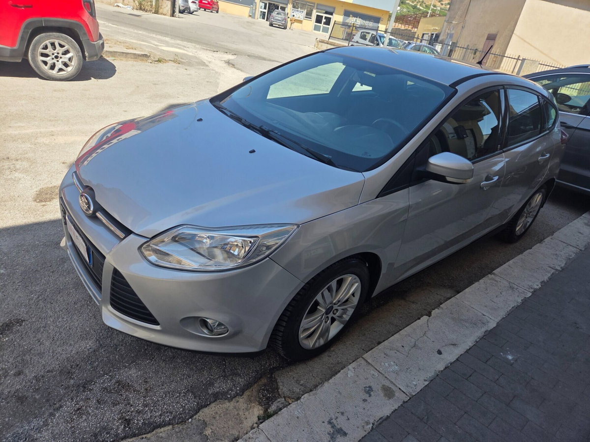 Ford Focus 1.6 TDCi 115 CV Titanium (5)