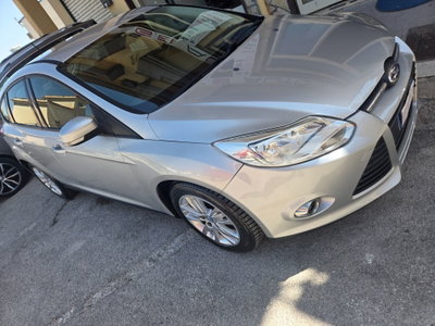 Ford Focus 1.6 TDCi 115 CV Titanium (7)