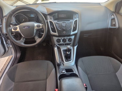 Ford Focus 1.6 TDCi 115 CV Titanium (8)