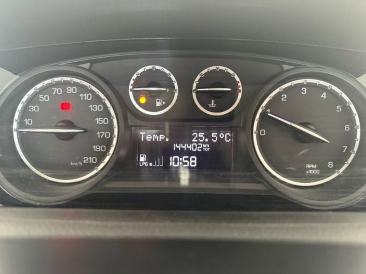 Lancia Ypsilon 1.2 69 CV 5 porte GPL Ecochic Gold (16)