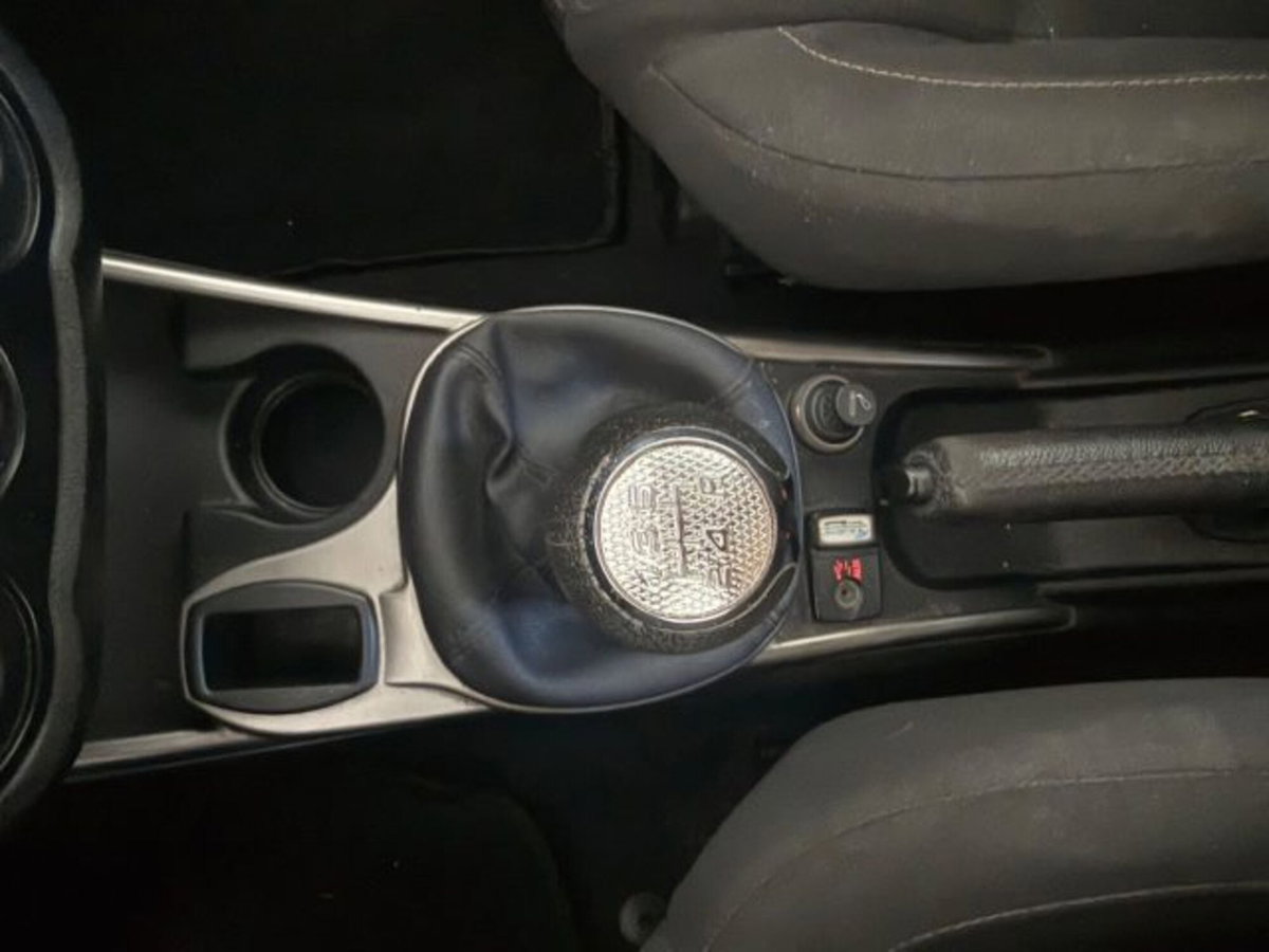 Alfa Romeo MiTo 1.4 70 CV 8V Progression (15)