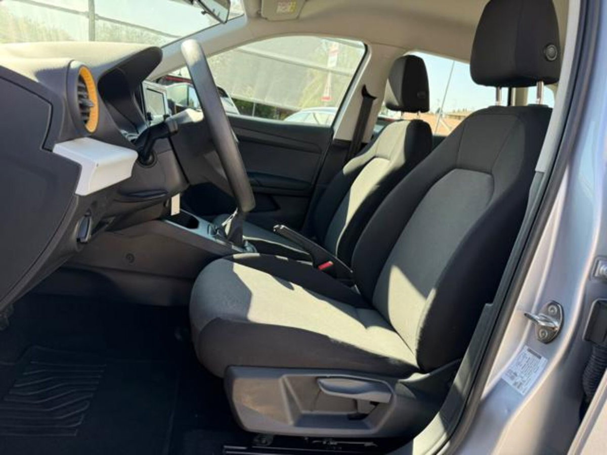 SEAT Arona 1.0 TGI Reference (6)