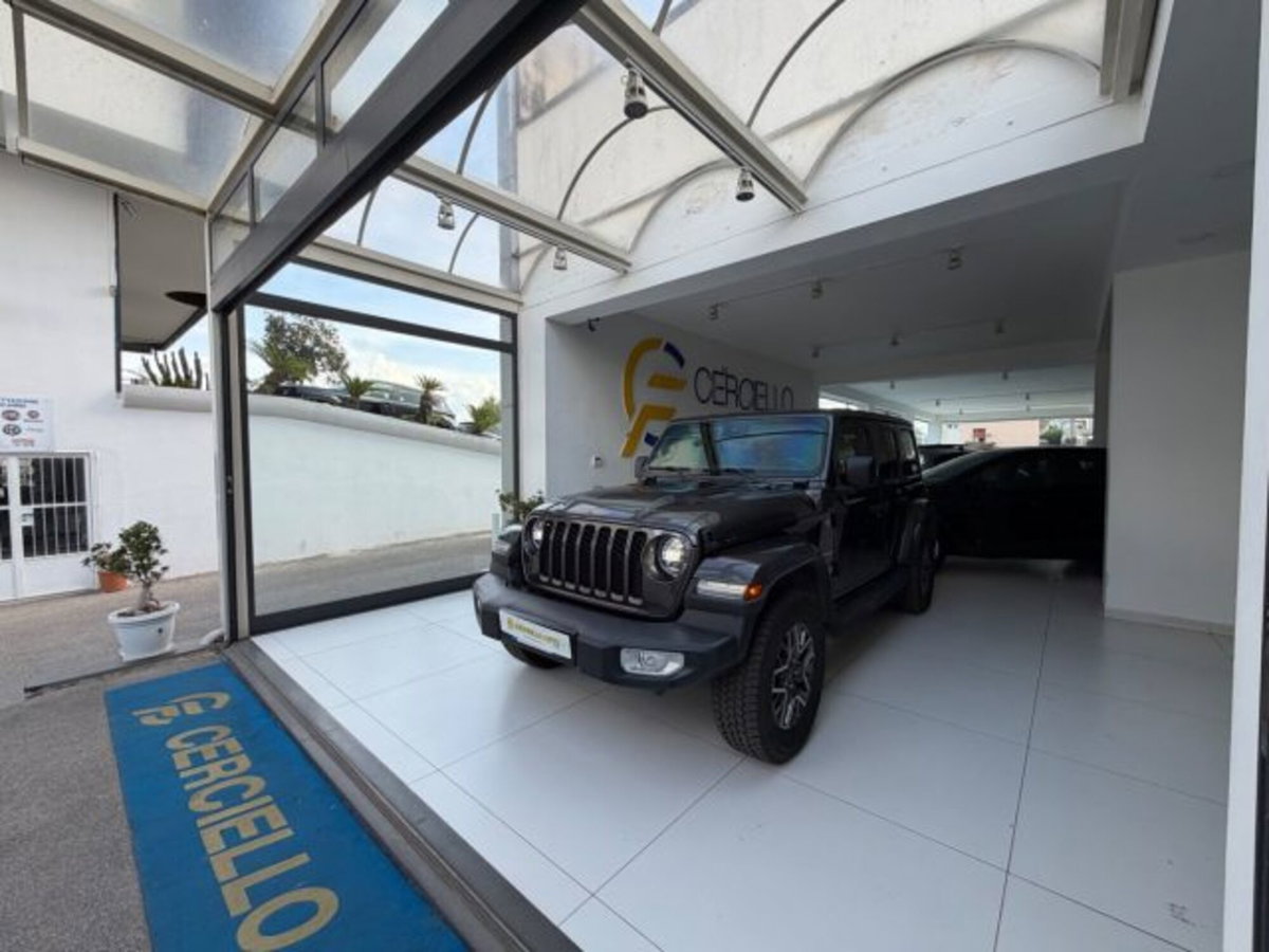 Jeep Wrangler Unlimited 2.0 PHEV ATX 4xe Sahara (3)