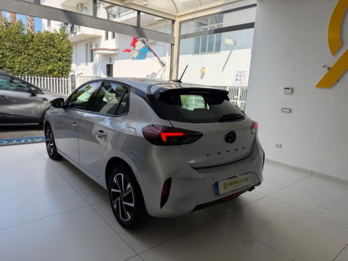 Opel Corsa 1.2 100 CV GS Line (12)
