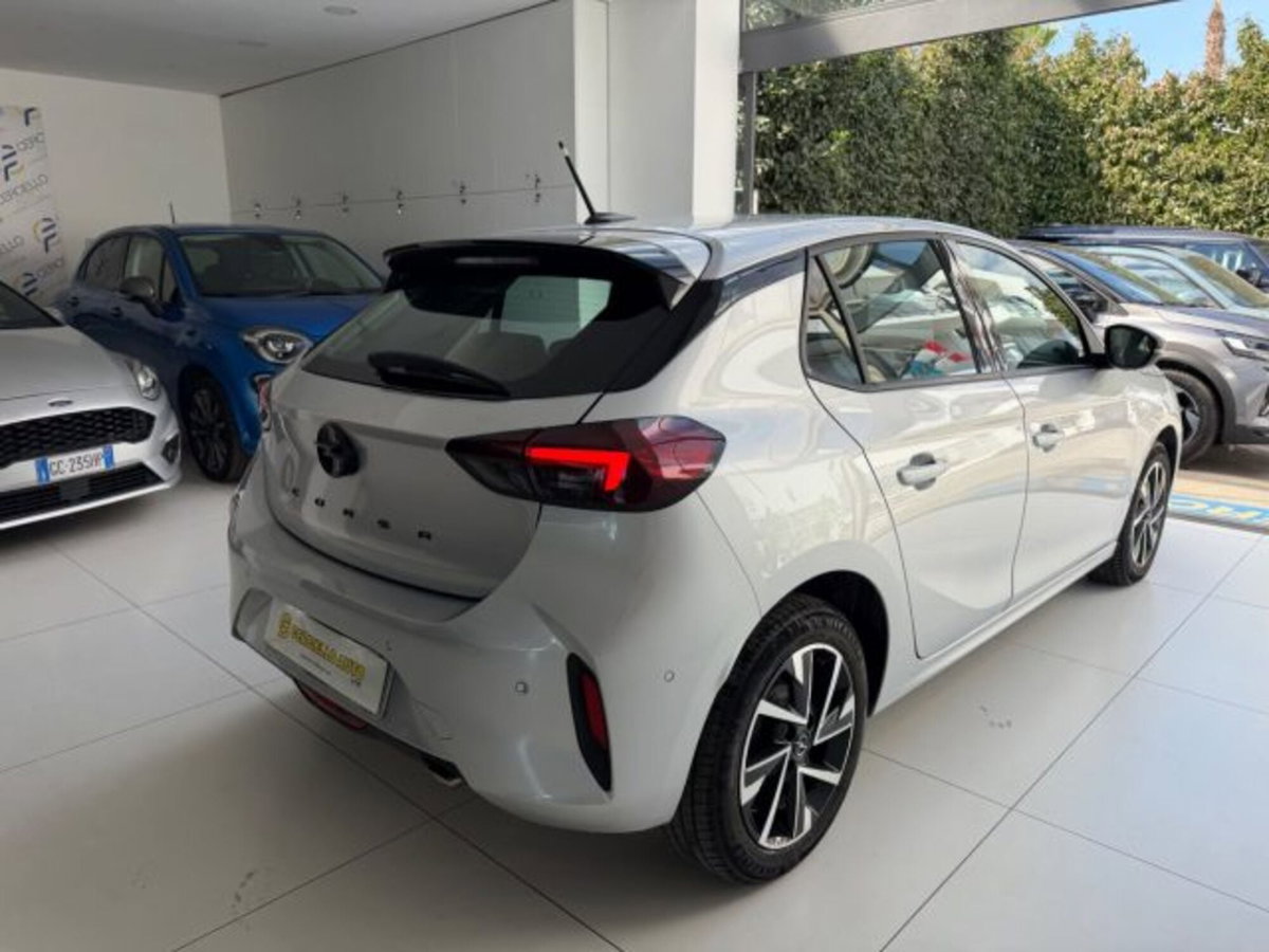 Opel Corsa 1.2 100 CV GS Line (17)