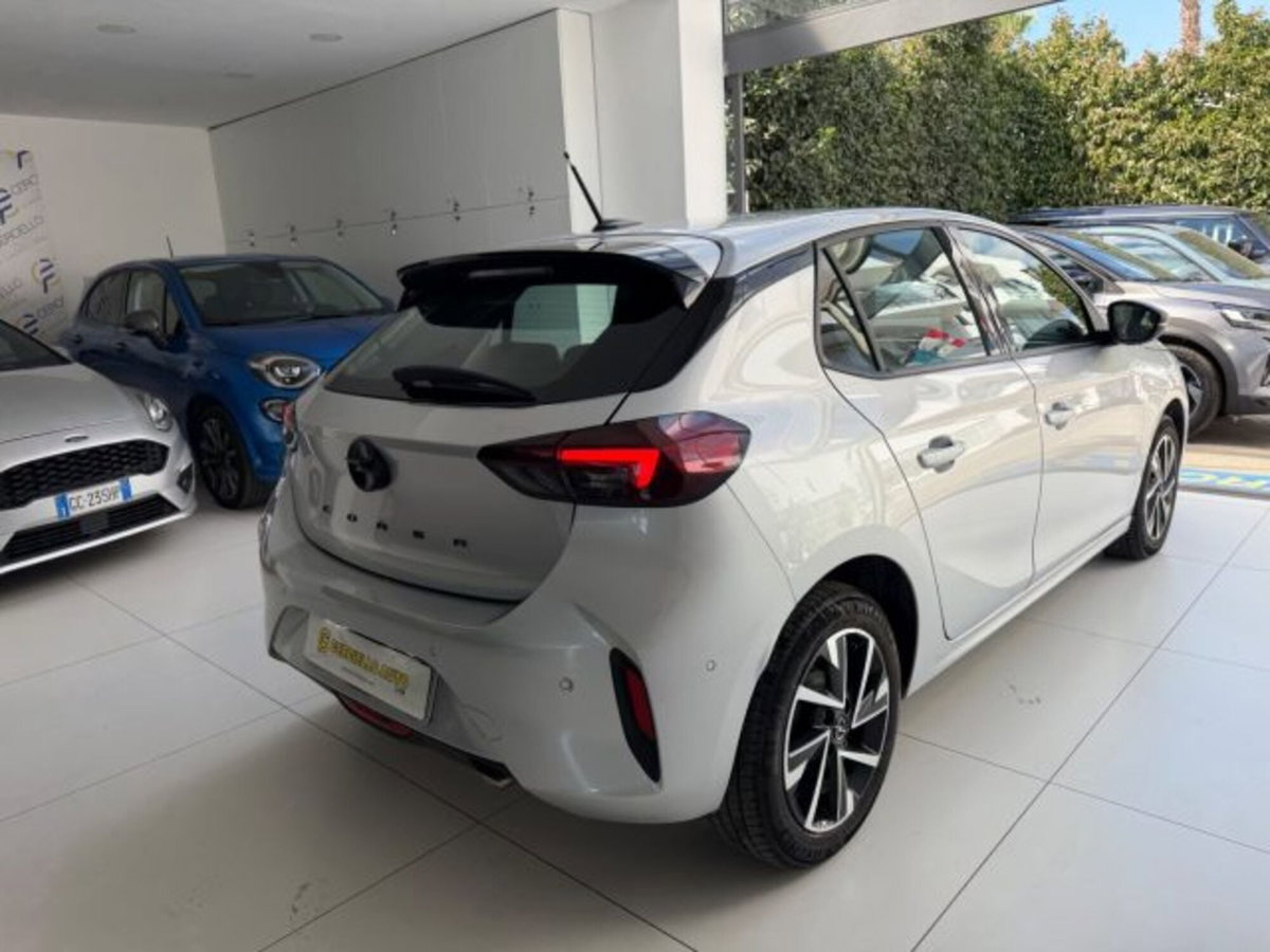 Opel Corsa 1.2 100 CV GS Line (18)