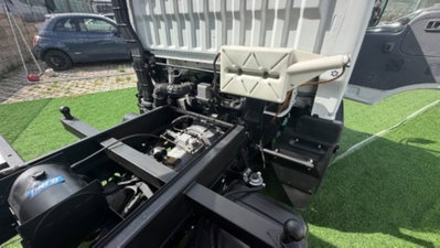 Nissan Cabstar 120.35 3.0 Tdi PM-RG-DC Cab. SL (8)
