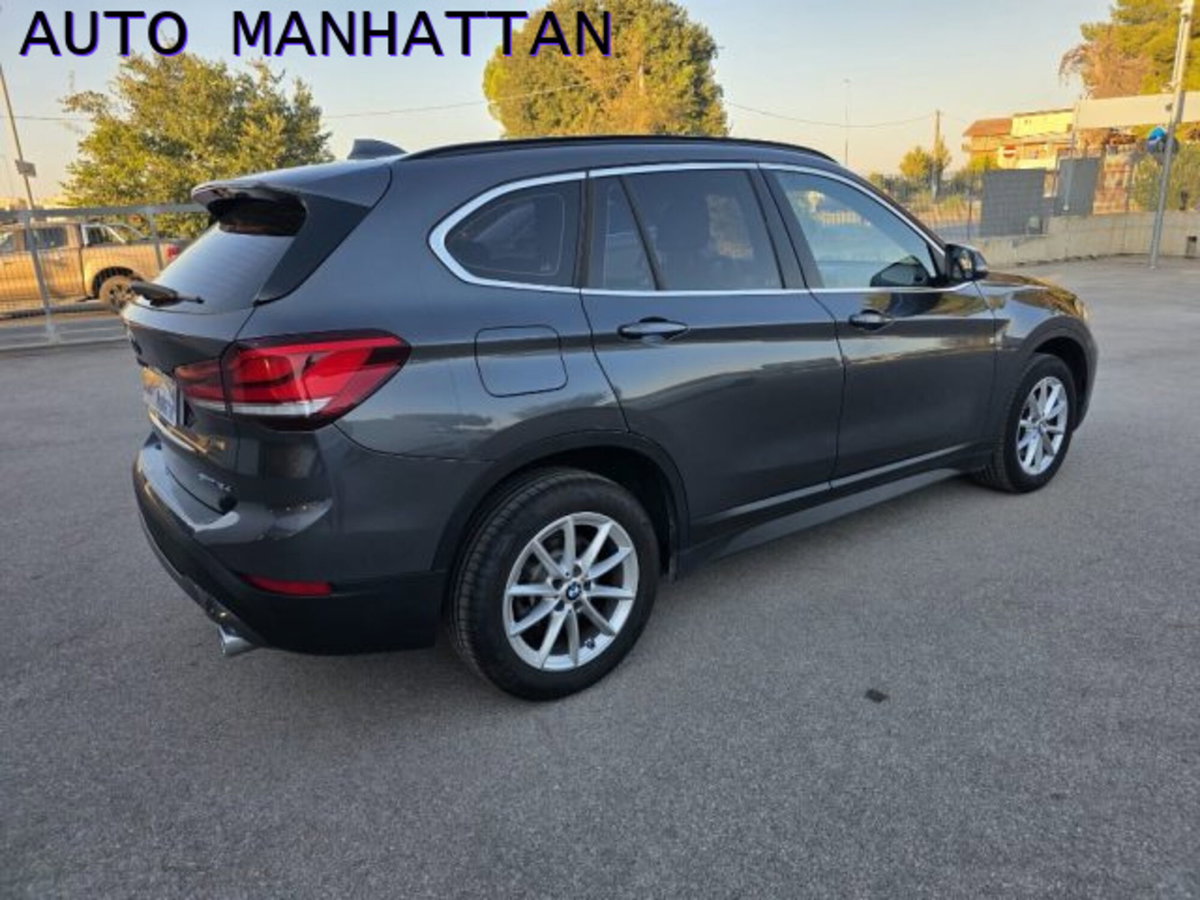 BMW X1 sDrive18d Business Advantage (3)