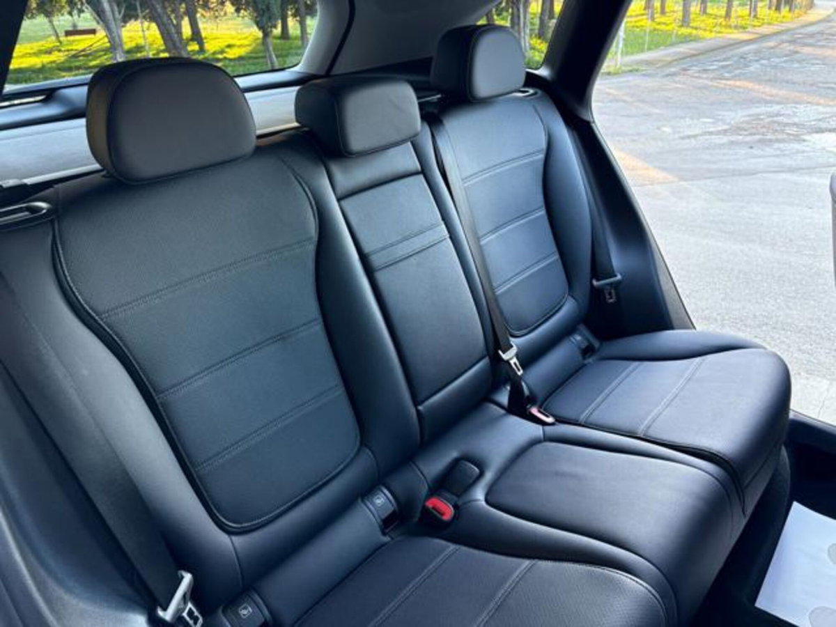 Mercedes-Benz GLC Coupé 200 d AMG Line Advanced Plus 4matic auto (16)