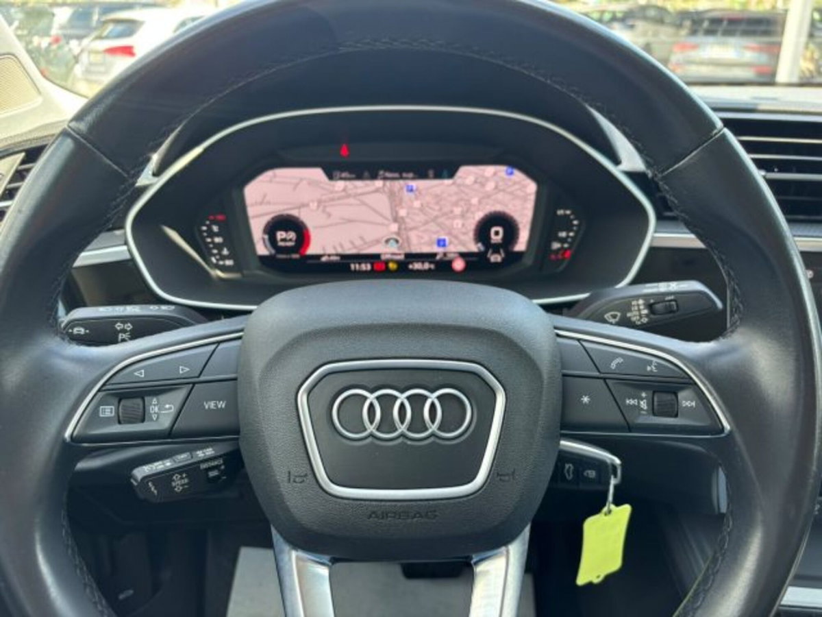 Audi Q3 35 TDI quattro S tronic Business (13)
