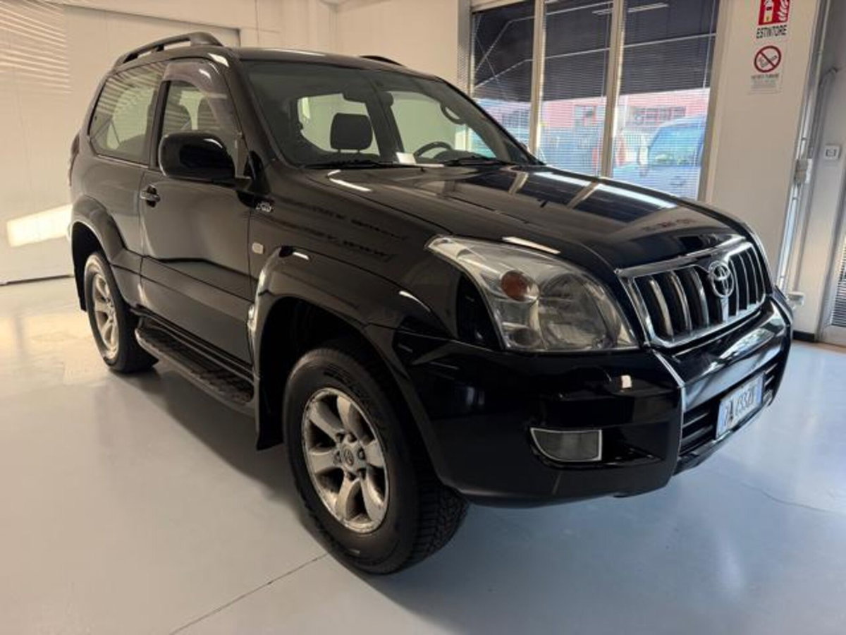 Toyota Land Cruiser D-4D 16V cat 3 porte Sol (3)
