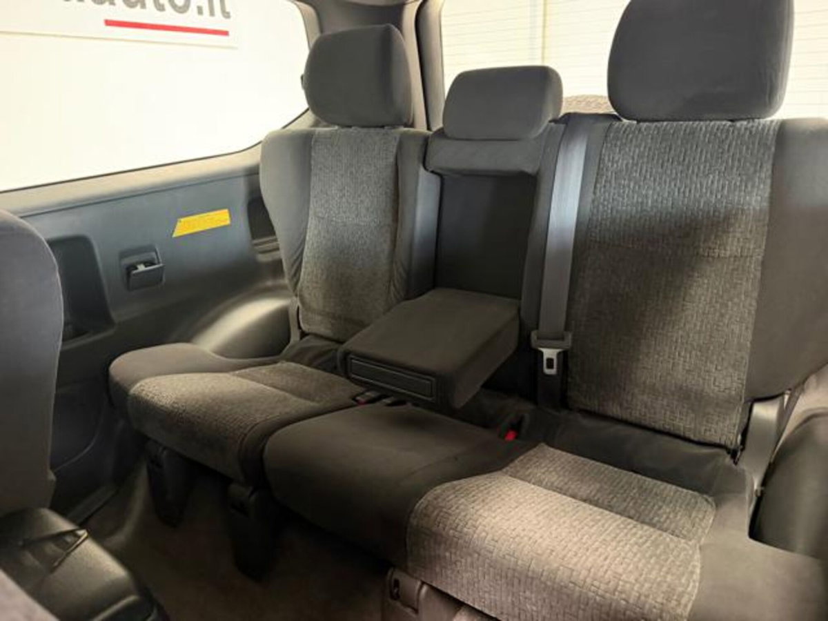 Toyota Land Cruiser D-4D 16V cat 3 porte Sol (9)