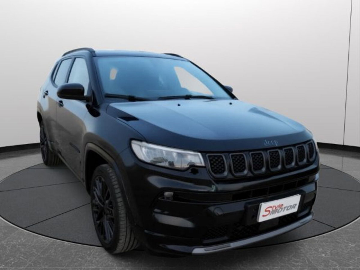 Jeep Compass 1.3 T4 240CV PHEV AT6 4xe S (2)