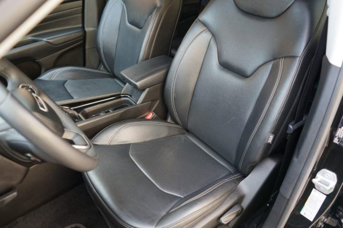 Jeep Compass 1.3 T4 240CV PHEV AT6 4xe S (7)