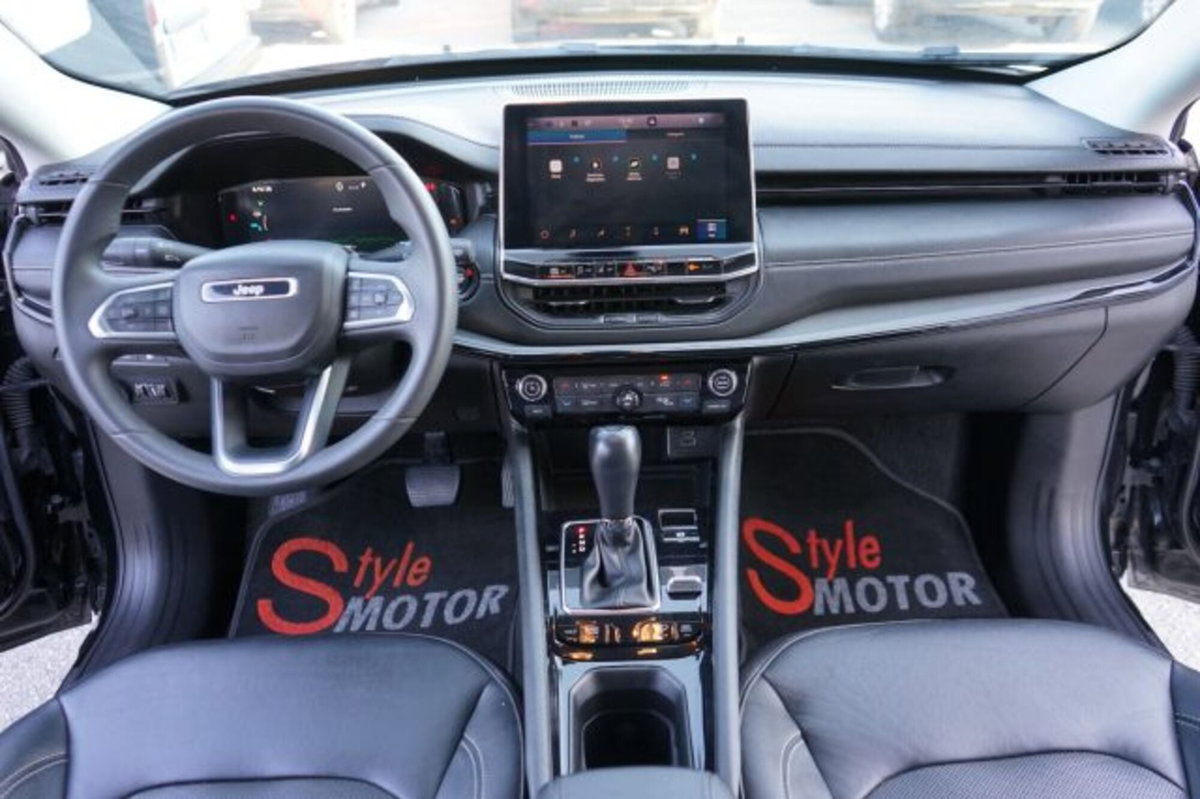 Jeep Compass 1.3 T4 240CV PHEV AT6 4xe S (5)